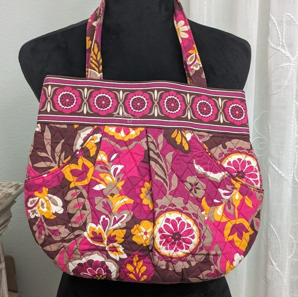 Vera Bradley Carnaby Bucket Bag Retired - Picture 1 of 8